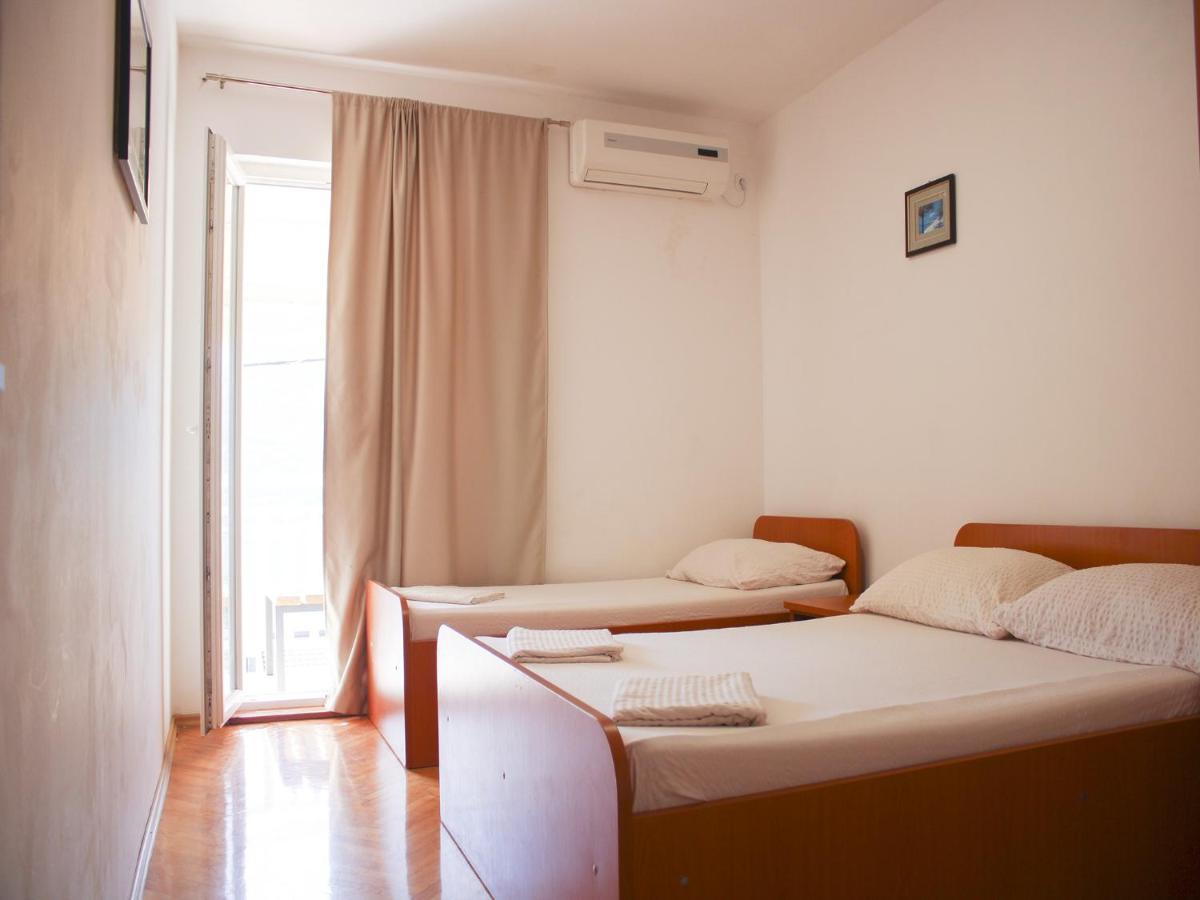 Apartments And Rooms Mato Neum Esterno foto