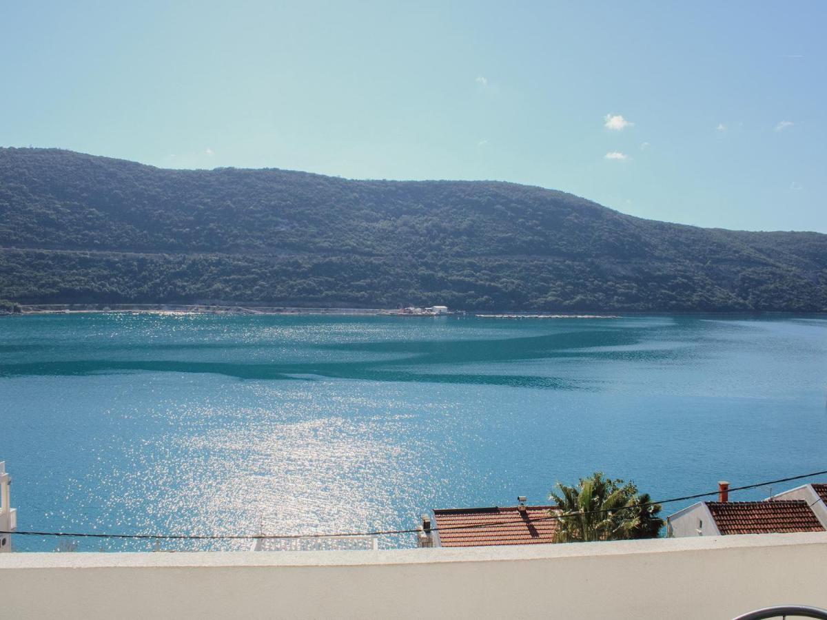 Apartments And Rooms Mato Neum Camera foto