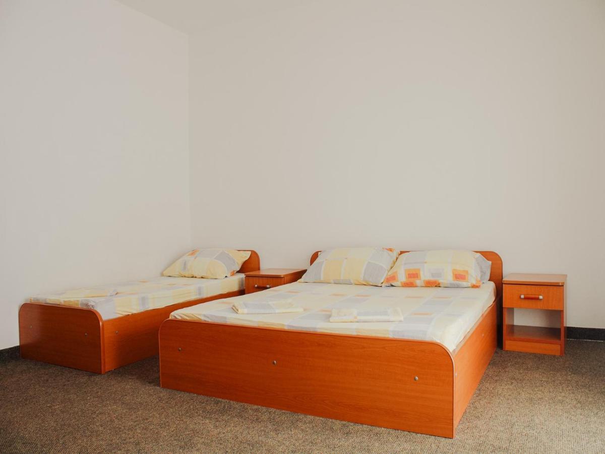 Apartments And Rooms Mato Neum Camera foto