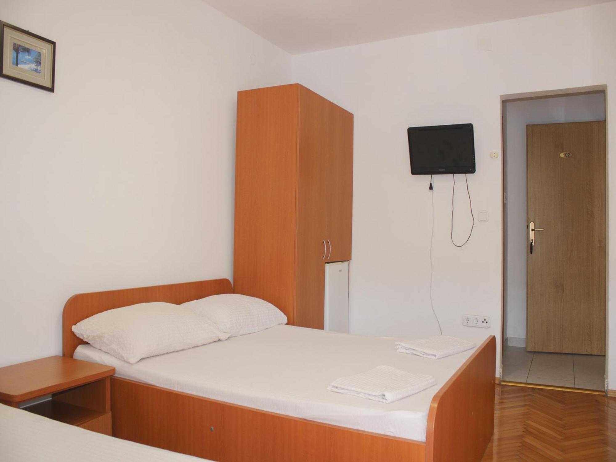 Apartments And Rooms Mato Neum Camera foto
