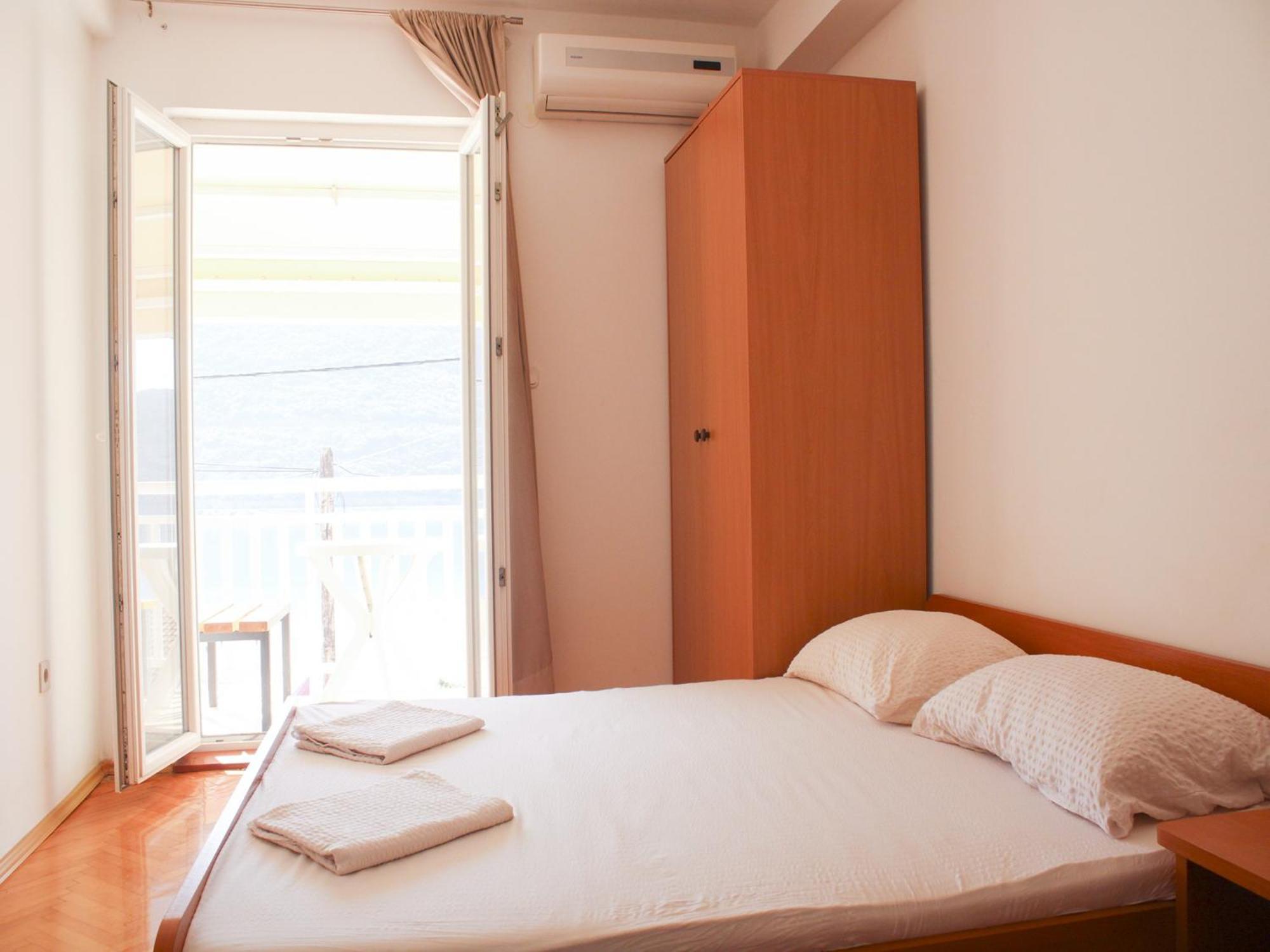 Apartments And Rooms Mato Neum Camera foto