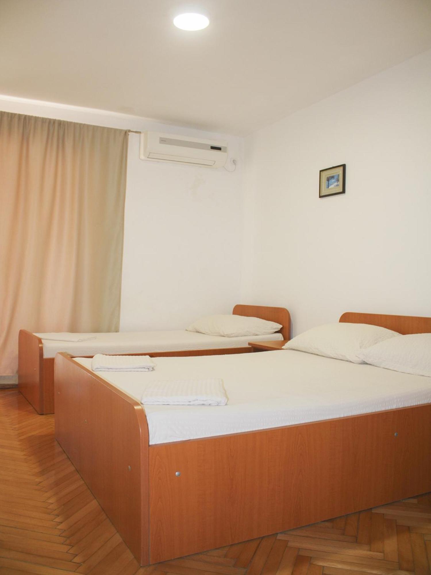 Apartments And Rooms Mato Neum Camera foto
