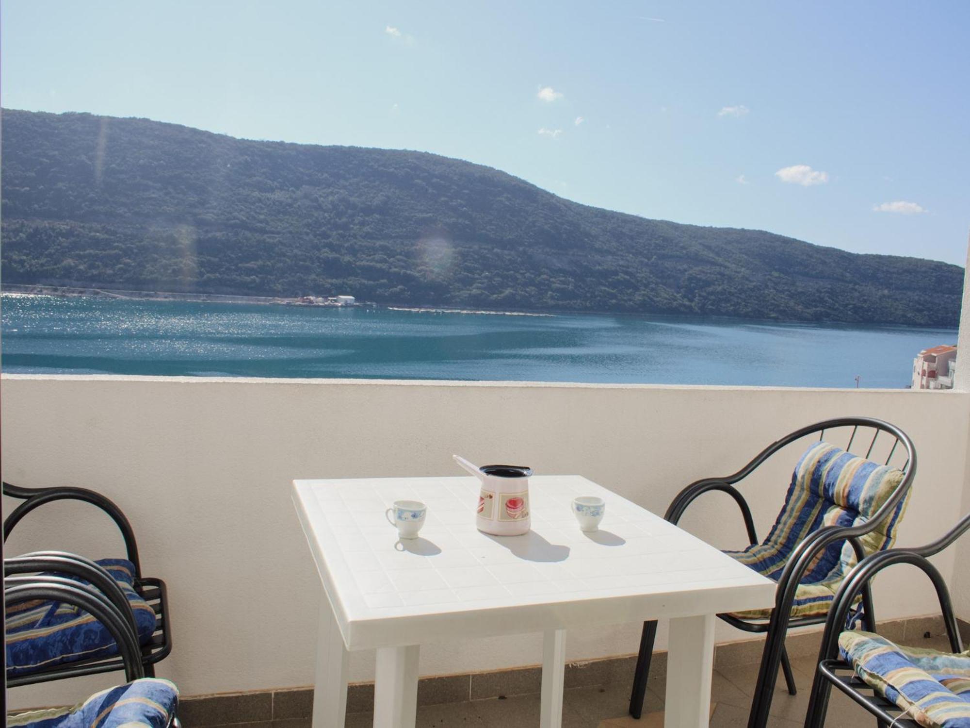 Apartments And Rooms Mato Neum Camera foto